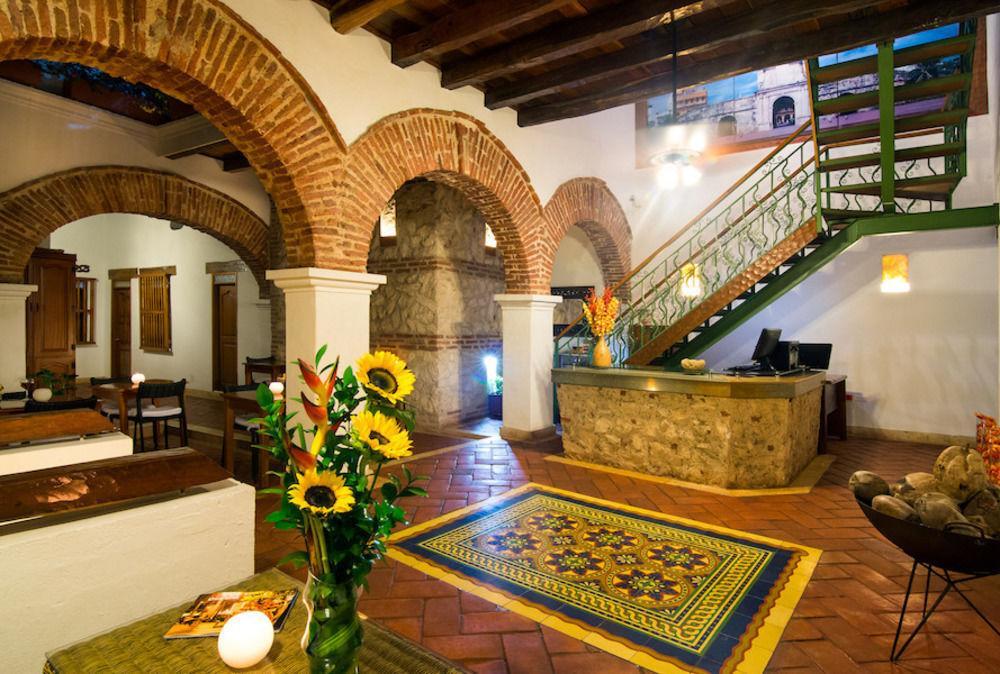 Hotel Boutique Las Carretas Cartagena Exterior photo